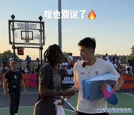 莫兰特祝贺崔永熙：珍惜球队对你的支持